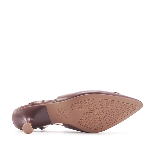 Altasi Brown