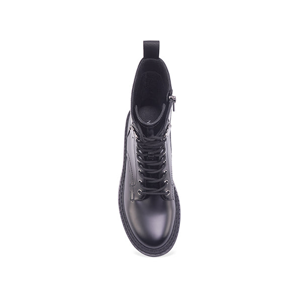 Desta Black