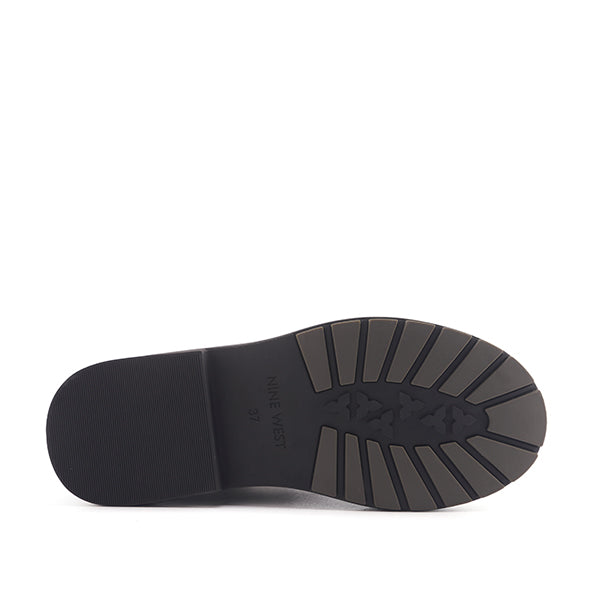 Desta Black