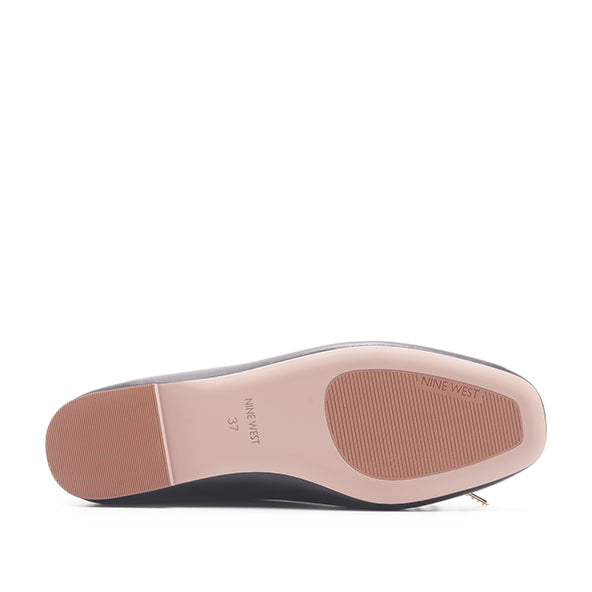 Veronic Black