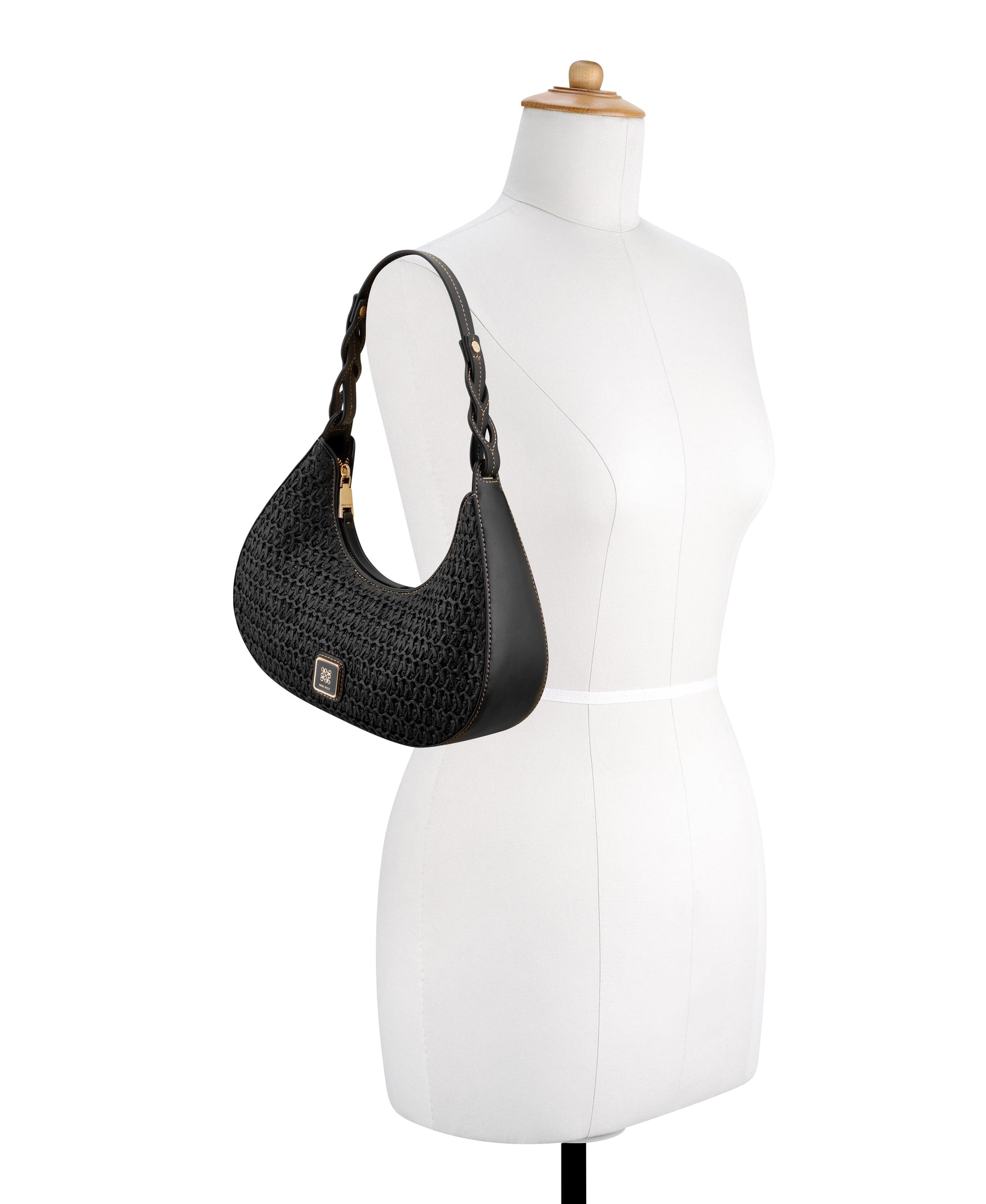 Nefi Black Shoulder Bag