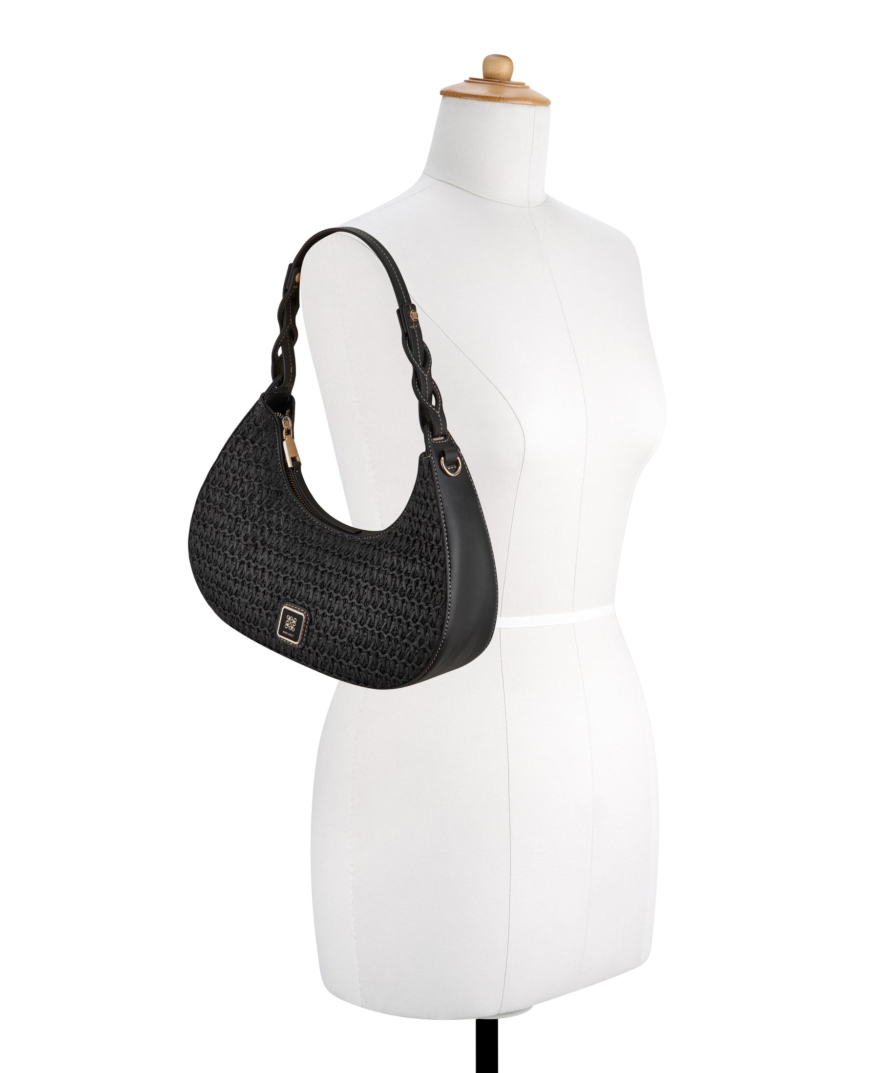 Nefi Black Shoulder Bag