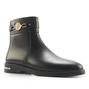 Norra Black