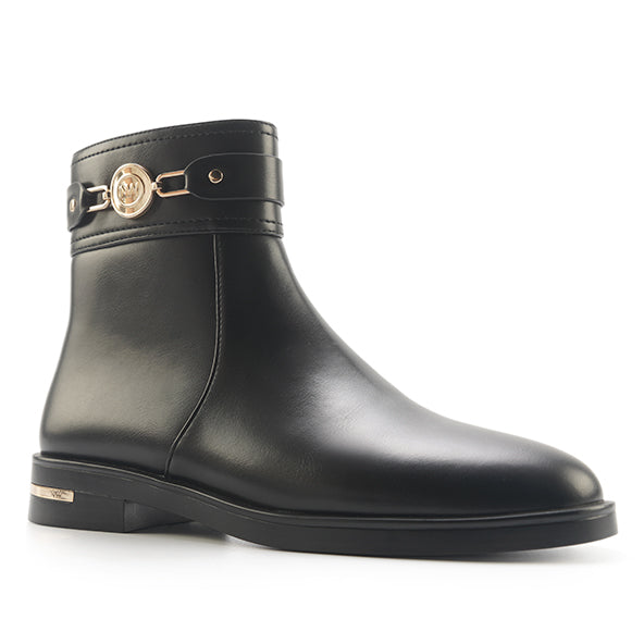 Norra Black