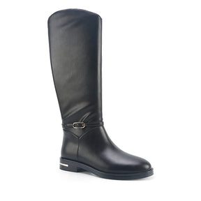 Nucia Black