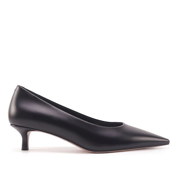 Selby Black