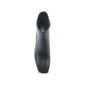 Thaso Black